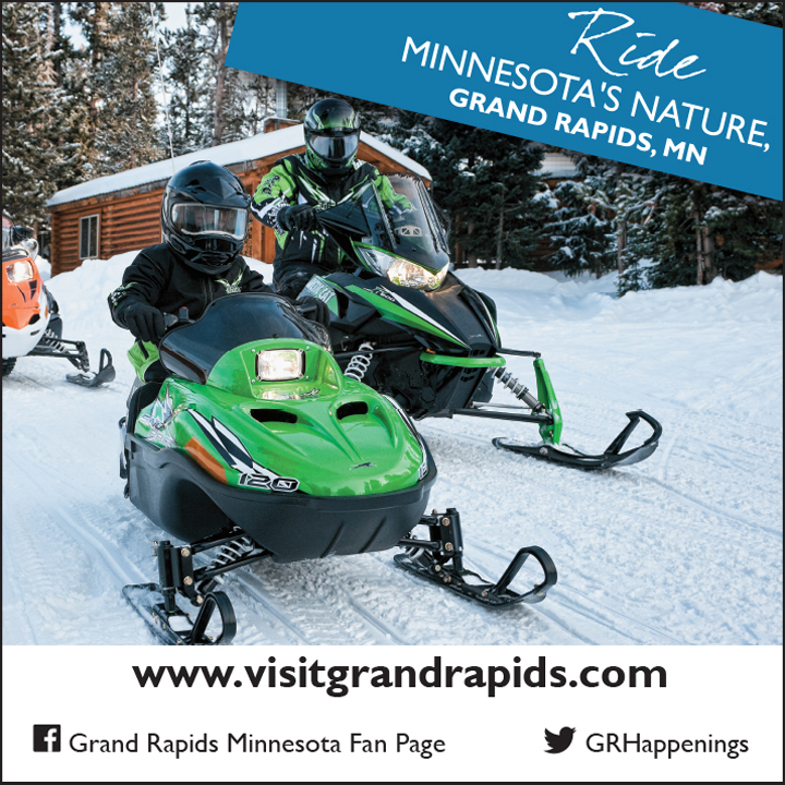 Your Guide to Snowmobiling in Iowa