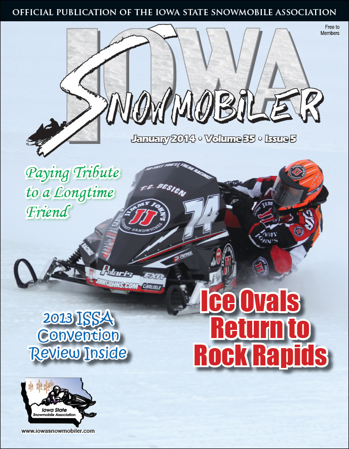 Your Guide to Snowmobiling in Iowa